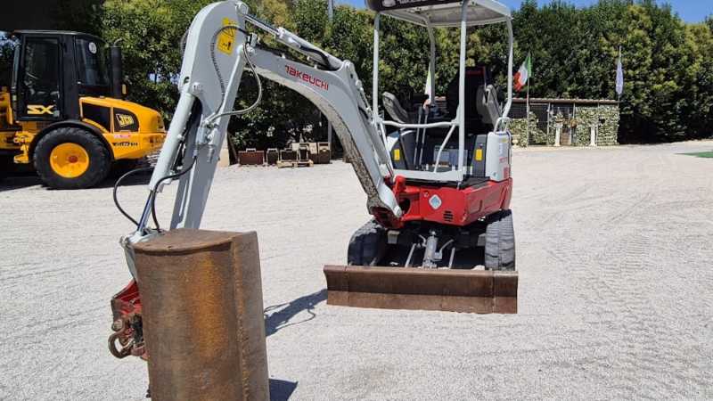 OmecoHub - TAKEUCHI TB217R